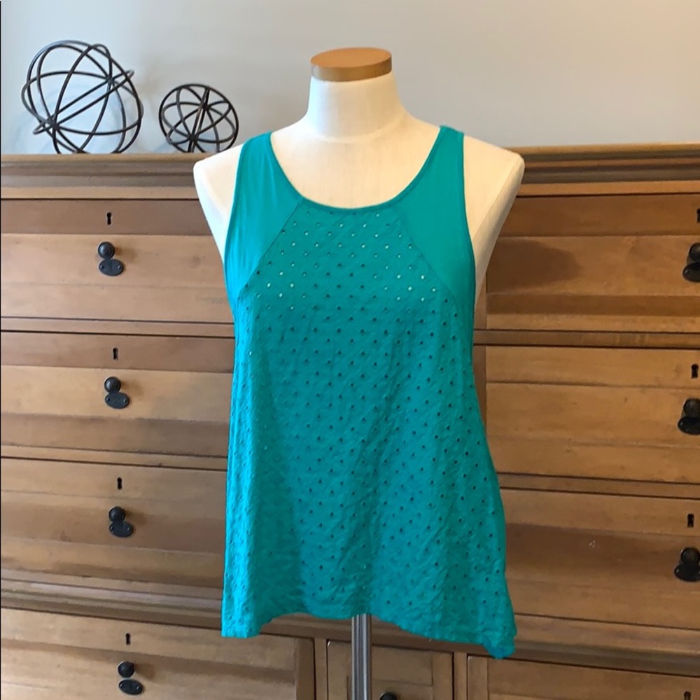 AE Eyelet Tank